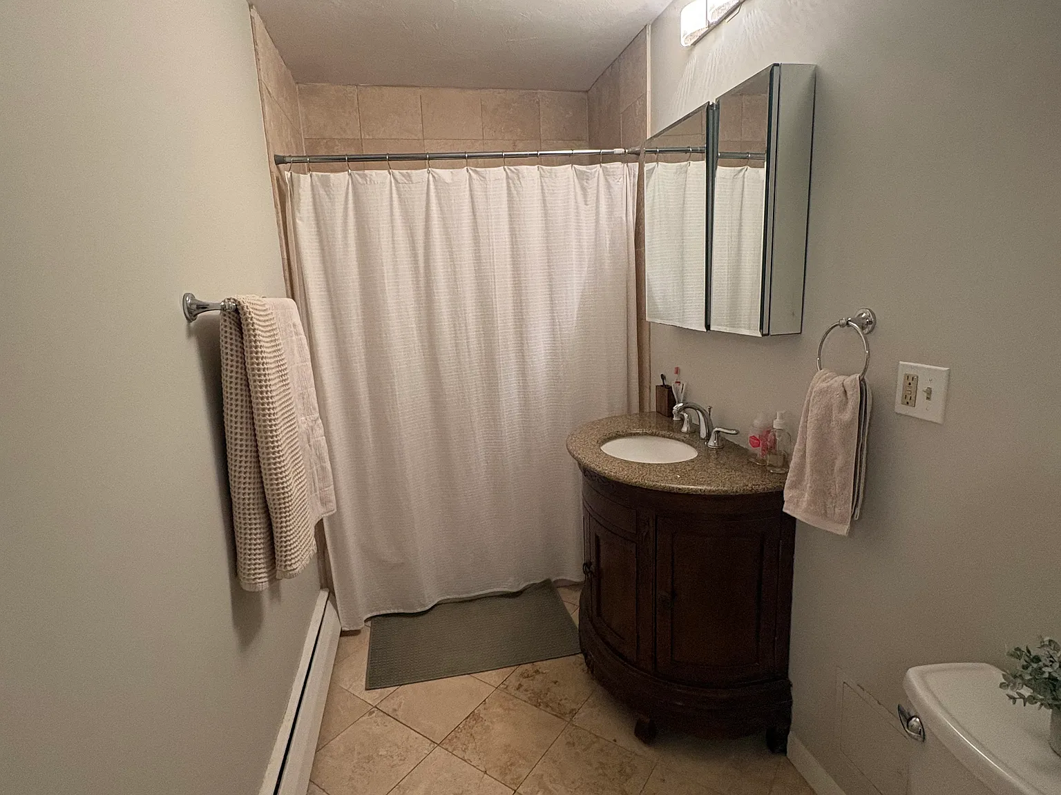 2 bed, 1.0 bath, $2,950 — Photo 4