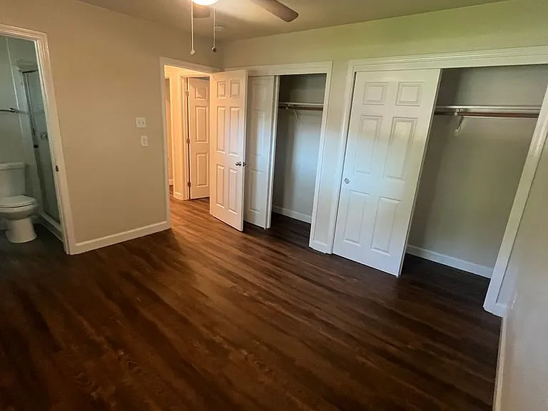 1905 Silvaire Dr — Photo 5