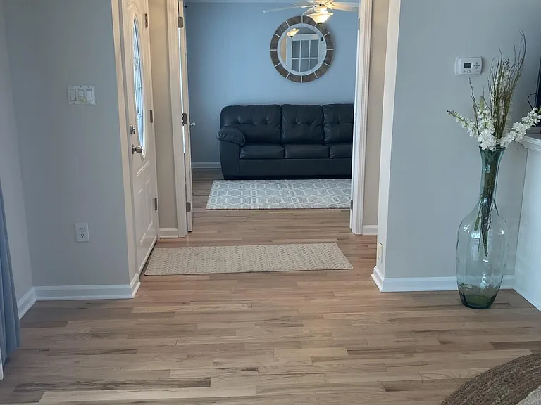 21 Jersey City Ave — Photo 12
