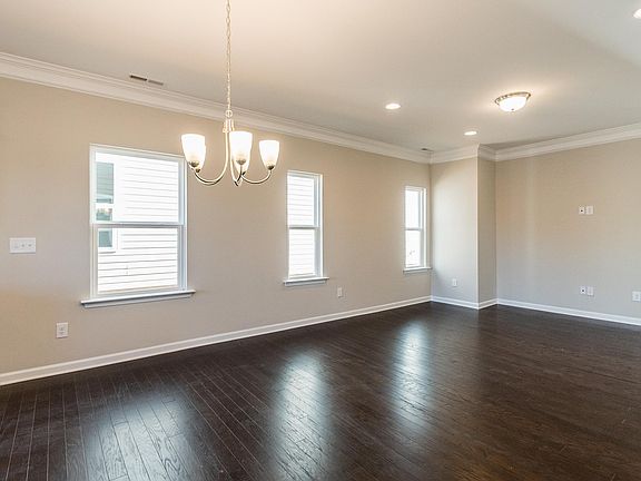 Reynolds Living Dining Area