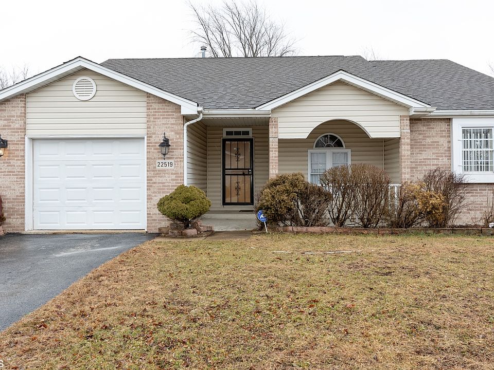 1st image of 22519 Plum Creek Dr