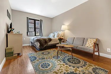 Rented by Cooper & Cooper Real Estate