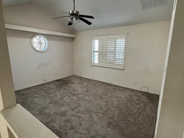 7753 Plaza Azul Rd — Photo 18