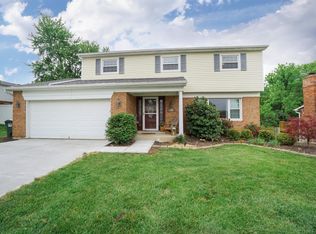 1582 Acreview Dr, Cincinnati, OH 45240