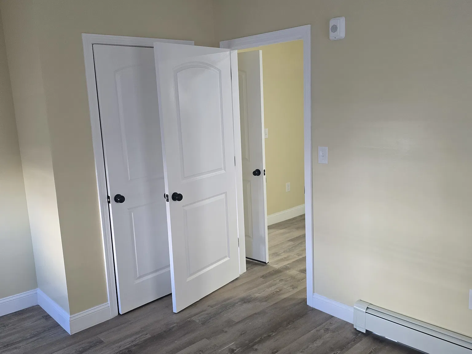 Studio, 600 sqft, $1,500 — Photo 3