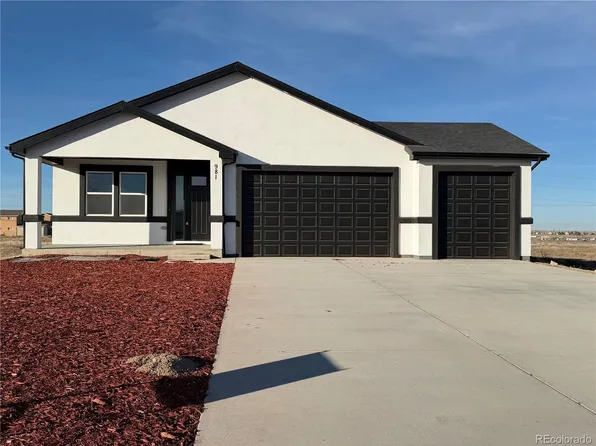 981 E Waverly Drive, Pueblo, CO 81007