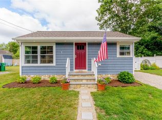 300 Holly Rd, South Kingstown, RI 02879