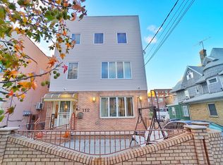 112 Bay 34 St, Brooklyn, NY 11214