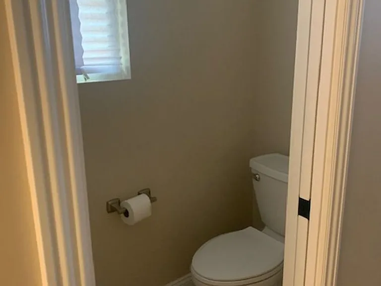 183 Evergreen Ave — Photo 6