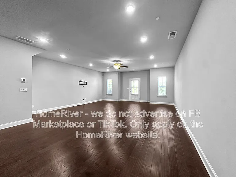 965 Shy Ln — Photo 7