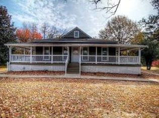 5603 W G Robinson Rd, Gainesville, GA 30506