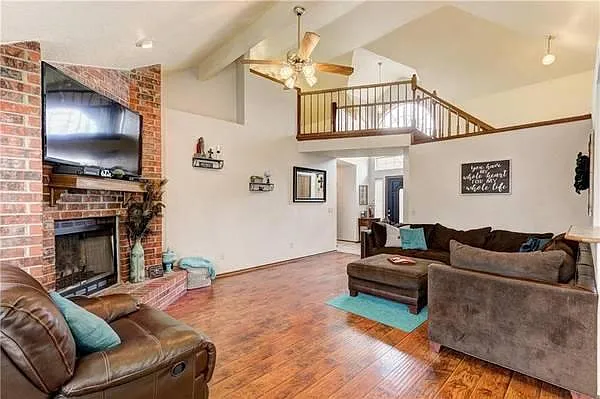 1808 Rasheed Rd — Photo 3
