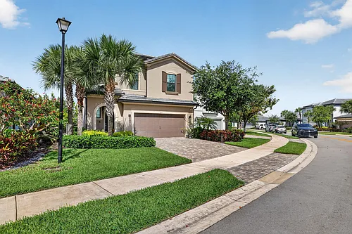 4651 Pinehurst Trl E Photo 1