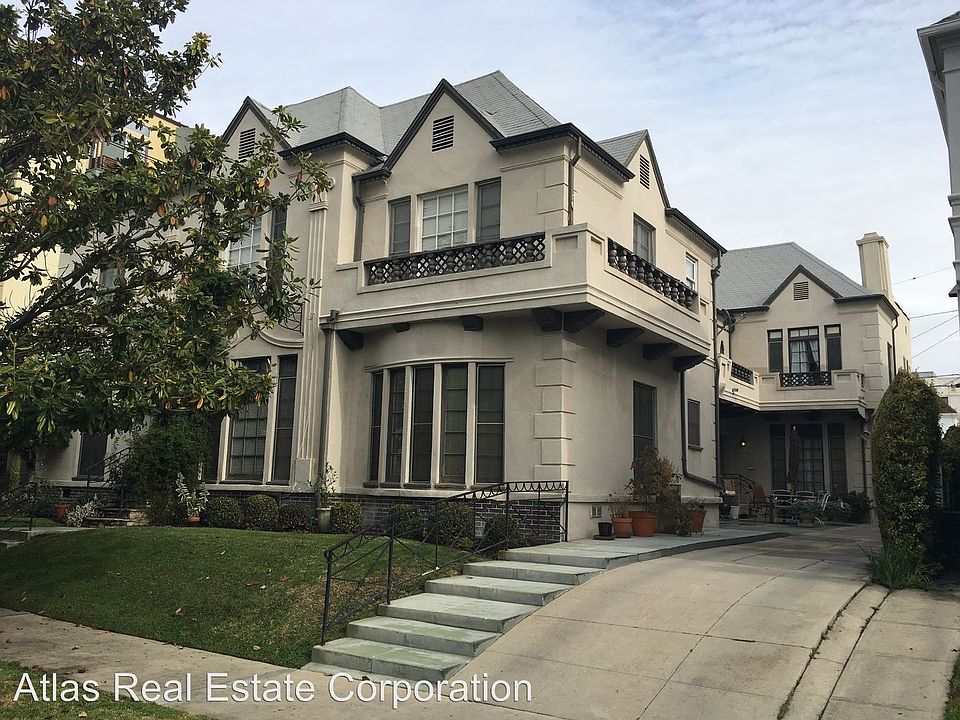 2nd image of 624 1/2 S Ridgeley Dr