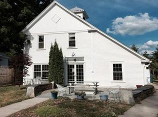 42 West St, Hadley, MA 01035