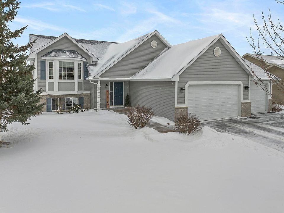 1st image of 13030 8th Ave S