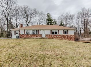 35 Handzel Rd, Whippany, NJ 07981