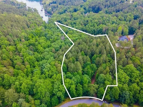 134 Creek Stone Ct, Six Mile, SC 29682
