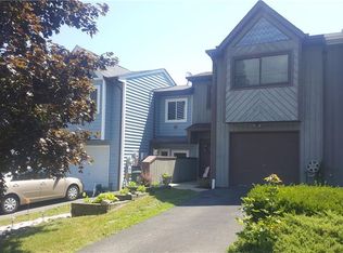 92 Marian Ct, Warwick, NY 10990