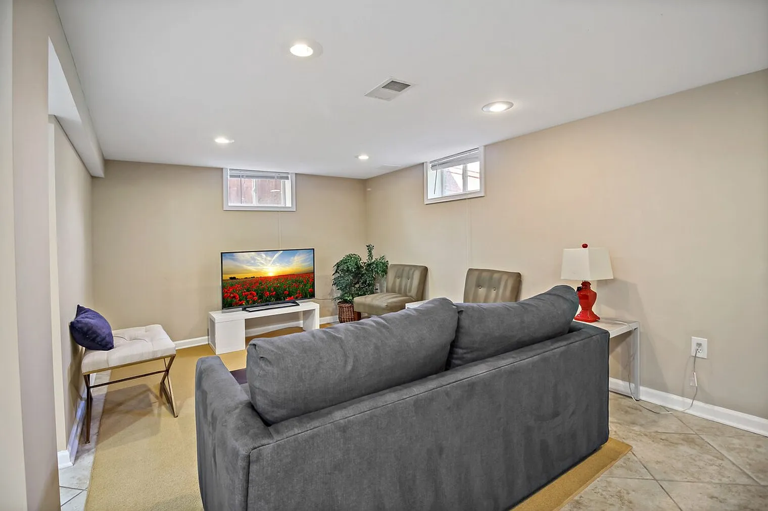 4 bed, 4.0 bath, $9,715 — Photo 1
