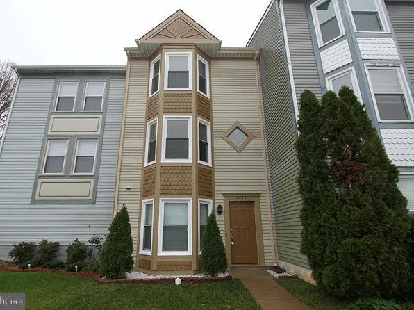 3446 Caledonia Cir, Woodbridge, VA 22192