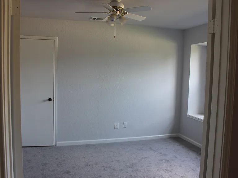 812 Shannon Dr — Photo 6