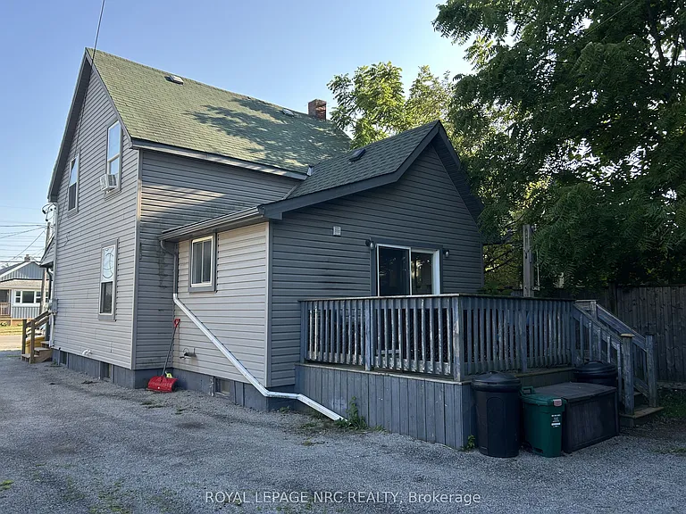 102 Colborne St — Photo 12