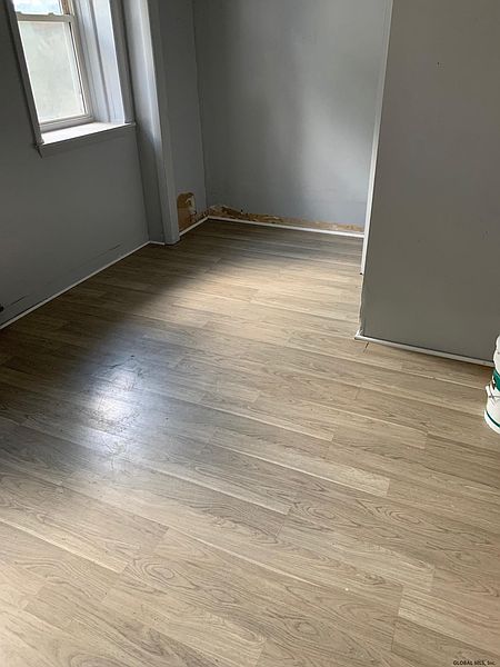 3rd image of 430 3RD Street
