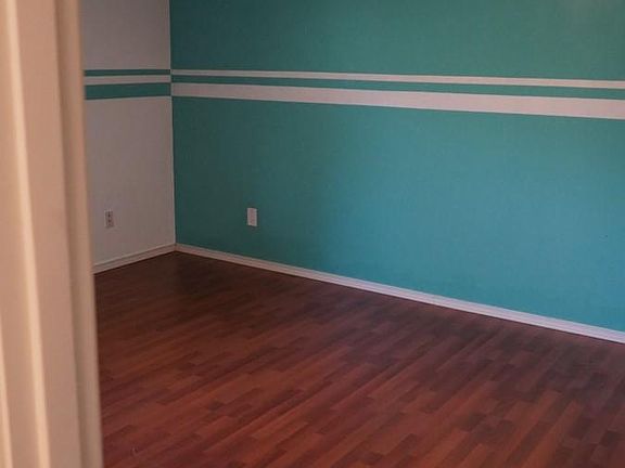 3rd image of 5733 122nd Ave SE APT 142