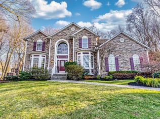 35 White Hall Rd, Towaco, NJ 07082