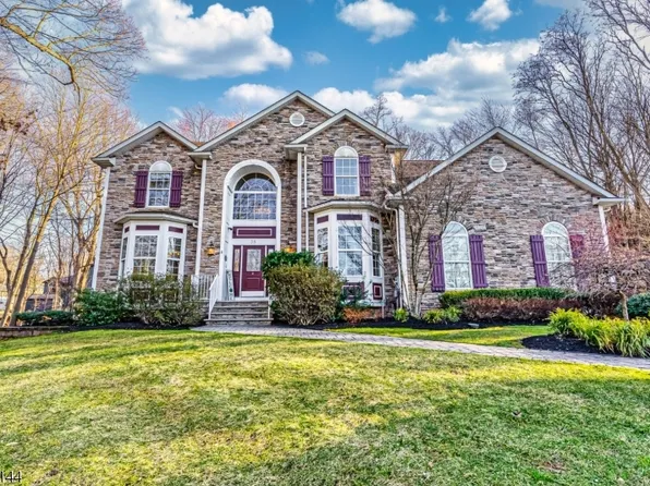 35 White Hall Rd., Montville Twp., NJ 07082