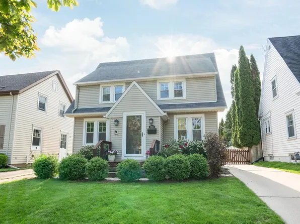 5912 North Kent AVENUE, Whitefish Bay, WI 53217