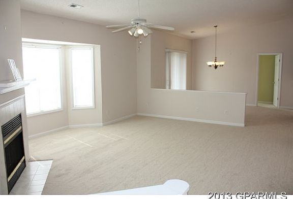 3rd image of 122 Breezewood Drive #G