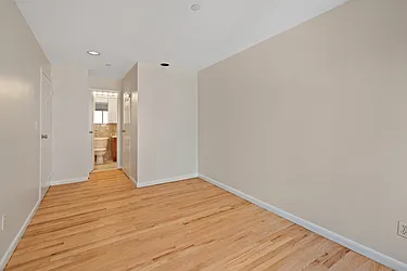 Rented by Nest Seekers International