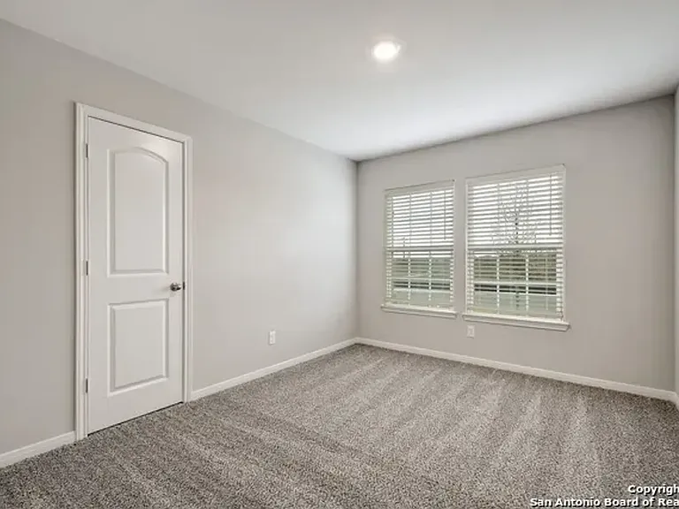 9330 Bennett Frst — Photo 23