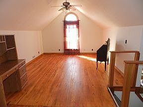 5th image of 568 S County Road 800 W