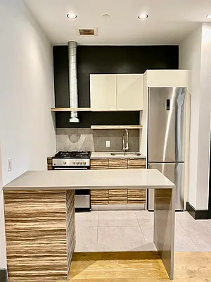 Rented by Zjama Realty Corp | media 11