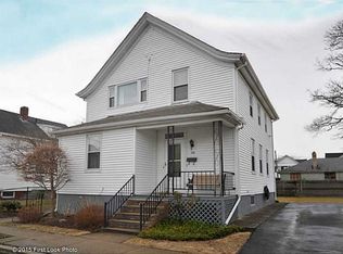 96 Cleveland Ave, Cranston, RI 02920