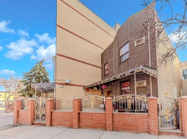 1557 Glover Street, Bronx, NY 10462