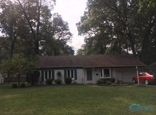 4815 Brinthaven Dr, Sylvania, OH 43560