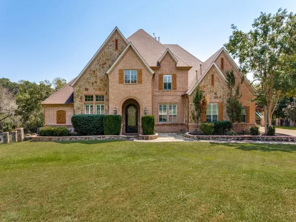 149 Silver Valley Ln, Fort Worth, TX 76108