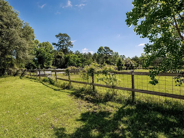 12826 Hill Dr — Photo 45