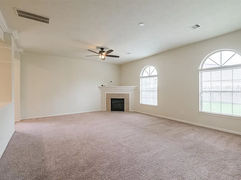 6811 Gonzales Point — Photo 12
