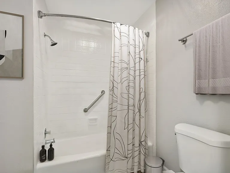 Brunswick Townhome Bathroom Brunswick Townhome Bathroom