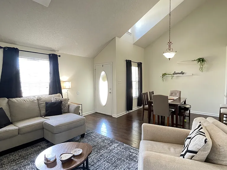 133 Sonoma Cir — Photo 10