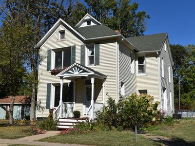 112 W 3rd St, Gridley, IL, 61744