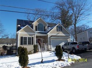 31 Plenty St, Billerica, MA 01821