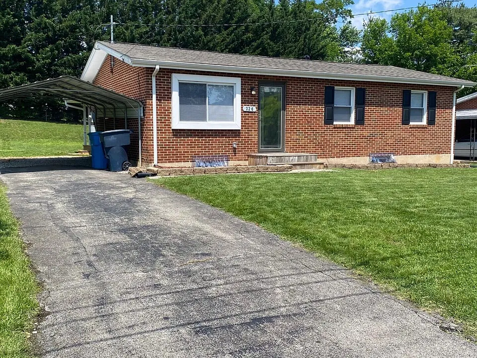 326 Koogler Dr NW