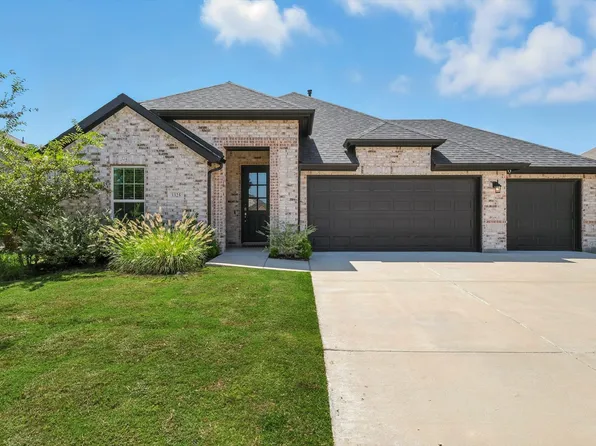 3325 Woodland Dr, Royse City, TX 75189