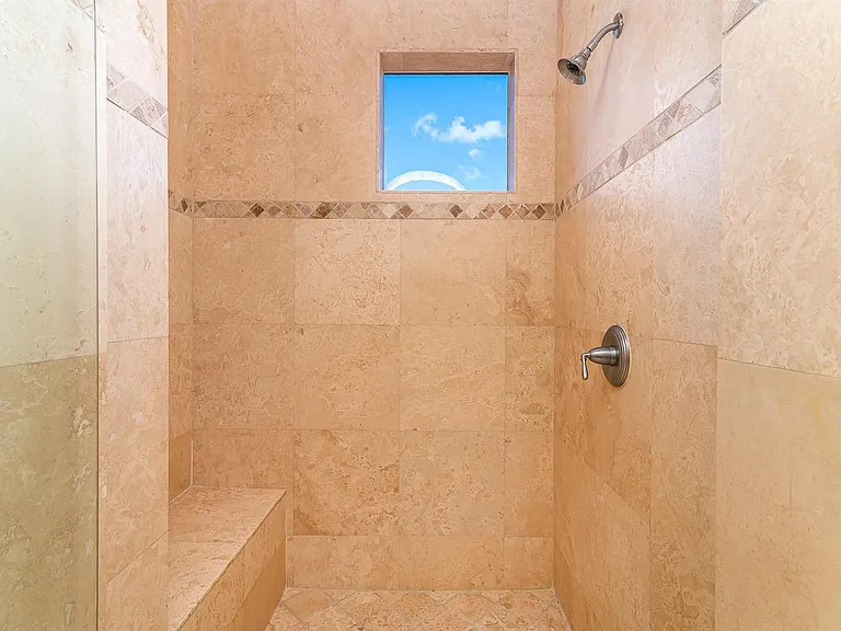 580 Admirals Way — Photo 21